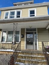 Building Photo - 8406 S Brandon Ave