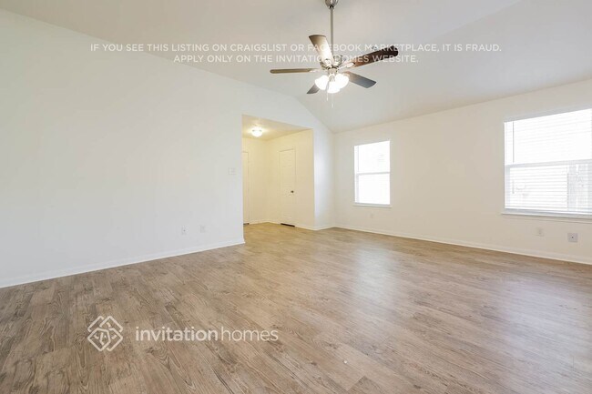 Foto del edificio - 922 Doubletree Glen Dr