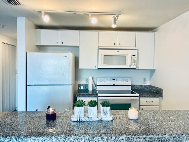 Foto del edificio - 2740 SW 28th Ter