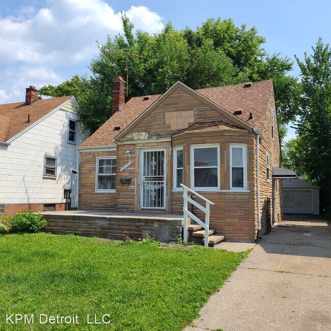 Building Photo - 4 br, 1 bath House - 19192 Waltham