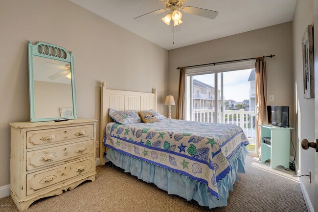 Building Photo - 310 Sea Star Cir