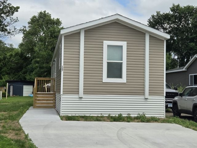 Building Photo - 137 113th Square NE