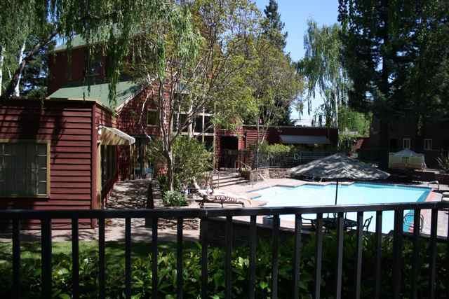 Building Photo - 977 Catkin Ct