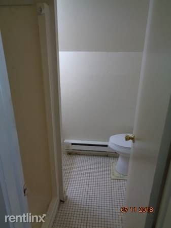 Building Photo - 3 br, 2 bath House - 26 Hertel St