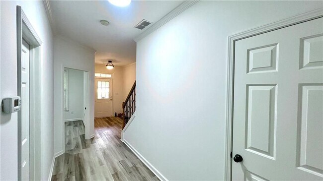 Foto del edificio - 4363 Grove Field Park NW