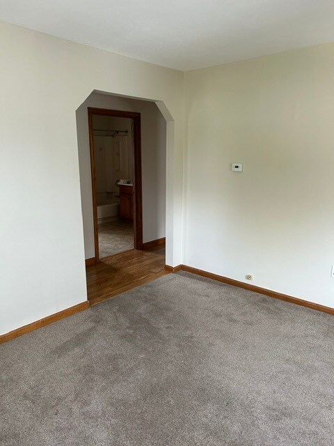 Foto del edificio - 122 Kinsley St