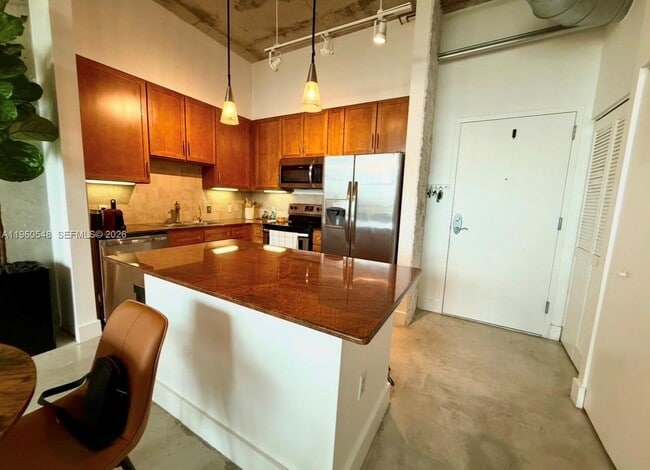 Building Photo - 2001 S Biscayne Blvd