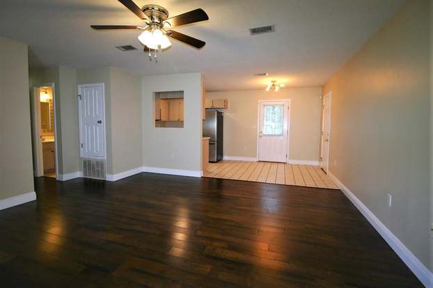 Building Photo - 231 Grand Prix Dr