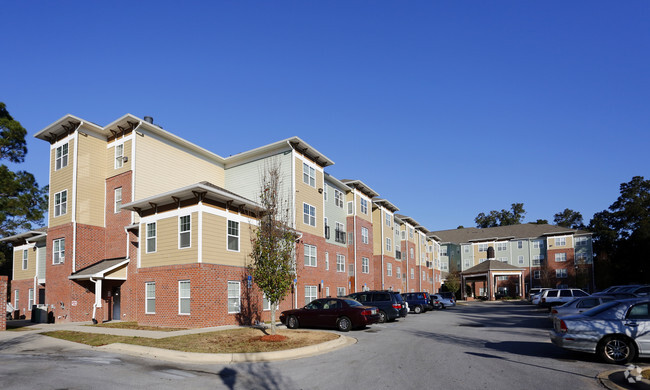 Building Photo - Johnson Lake Apartments