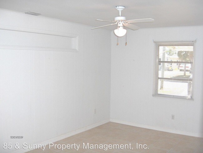 Building Photo - 3 br, 2 bath House - 418 Poinciana Dr