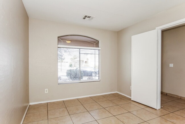 Foto del edificio - 10637 W Nez Perce St