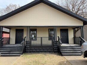 Building Photo - 812-814 N 16th St