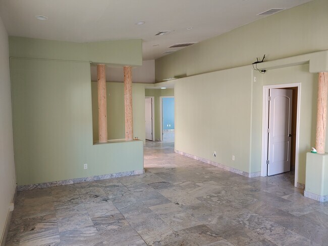 Foto del edificio - 69 E Columbus Ave