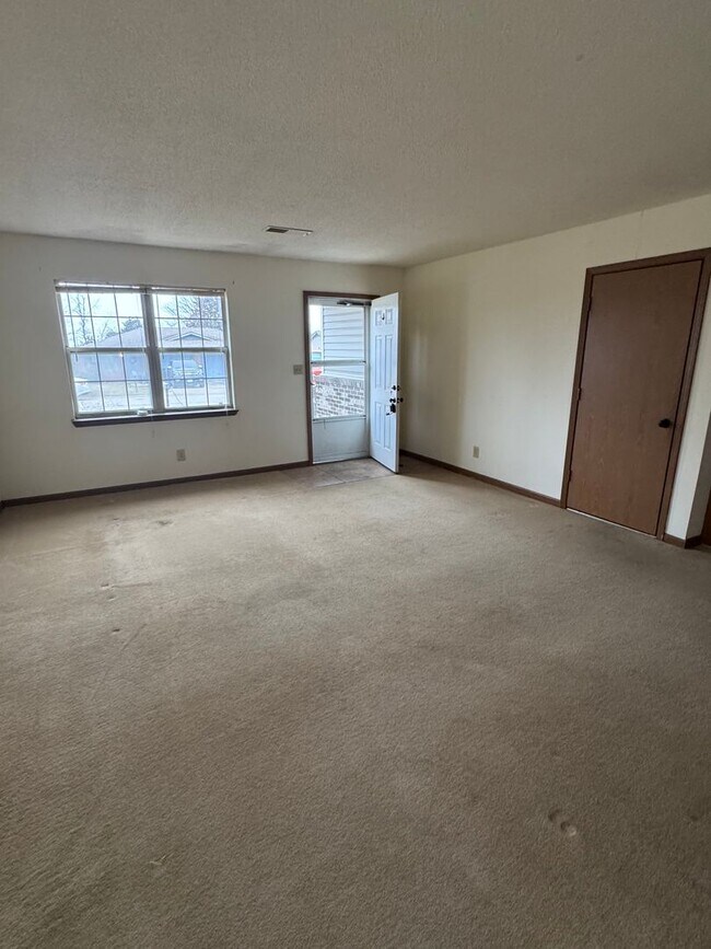 Foto del edificio - 1312-14 Hickam Dr