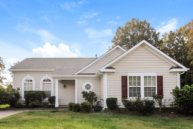 Building Photo - 5210 Grenelefe Village Rd