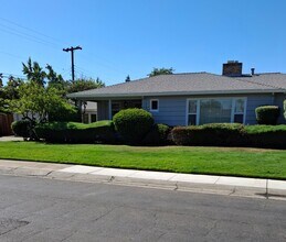 Building Photo - 2240 Irvin Wy