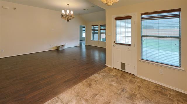 Foto del edificio - 4308 Summer Star Ln