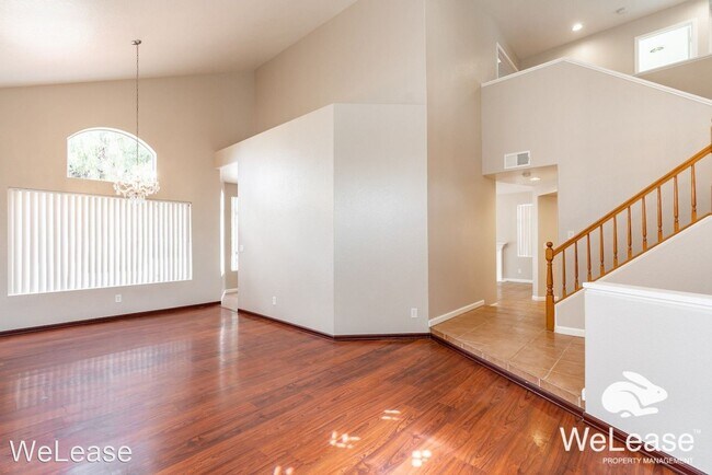 Building Photo - 3 br, 2.5 bath House - 2395 Forest Oaks Dr.