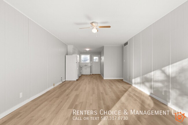 Photo du bâtiment - Single Level, Long-Term, Pet Friendly Townhouse in Coaldale