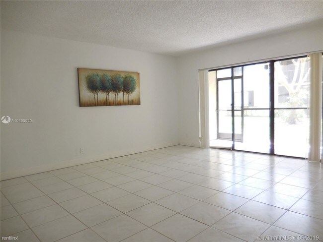 Foto del edificio - 2 br, 2 bath Condo - 430 Lakeview Dr