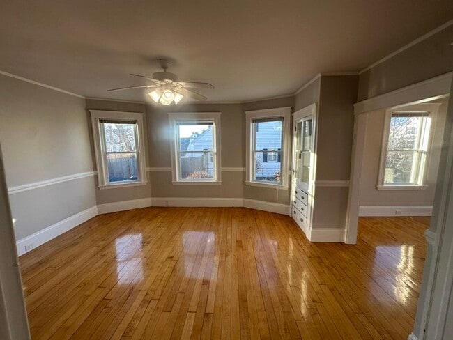 Foto del edificio - 34 Saunders St