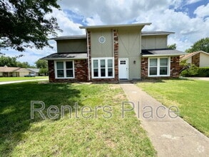 Building Photo - 1400 N Ironwood Pl