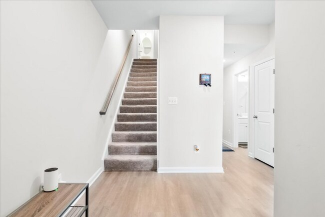 Foto del edificio - 2583 Grangemill Ln