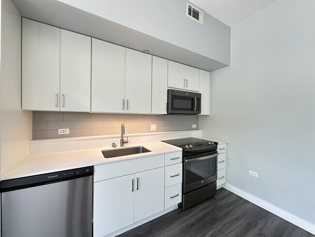 Foto del edificio - 4334 N Hazel St
