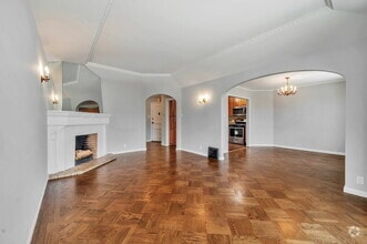 Building Photo - 91 Middlefield Dr