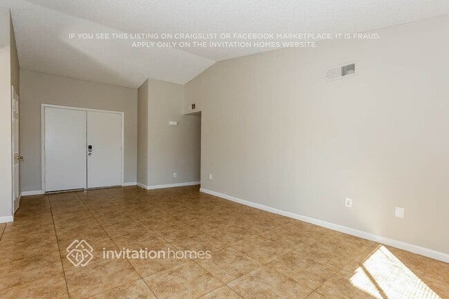 Building Photo - 5025 N 69th Ave