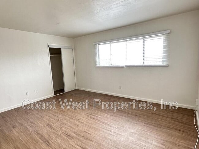 Foto del edificio - 3906 Witherby St