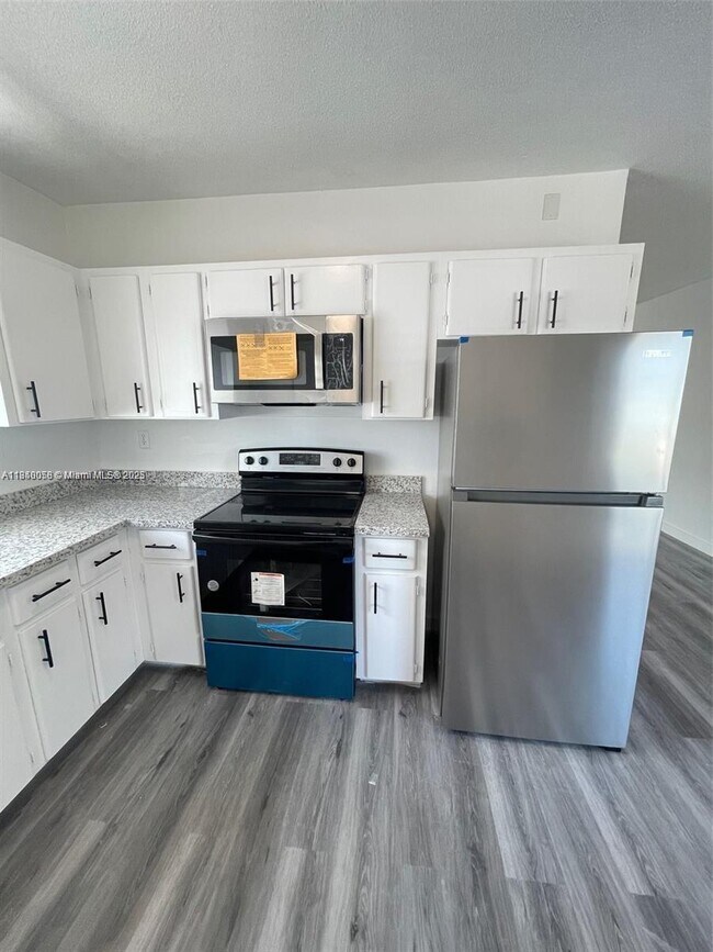 Foto del edificio - 1571 SE 23rd Ave