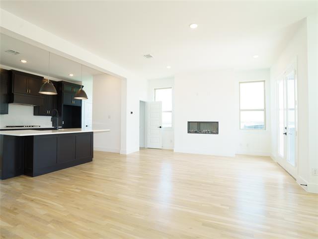 Foto del edificio - 9311 Easy St