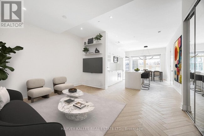 Building Photo - 111 St Clair Ave W