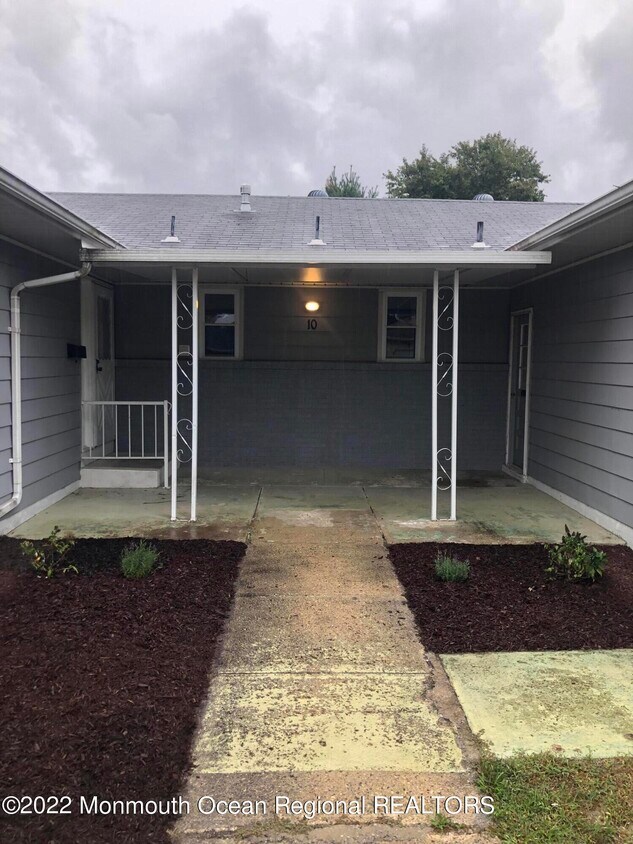 Primary Photo - 10 Cumana St