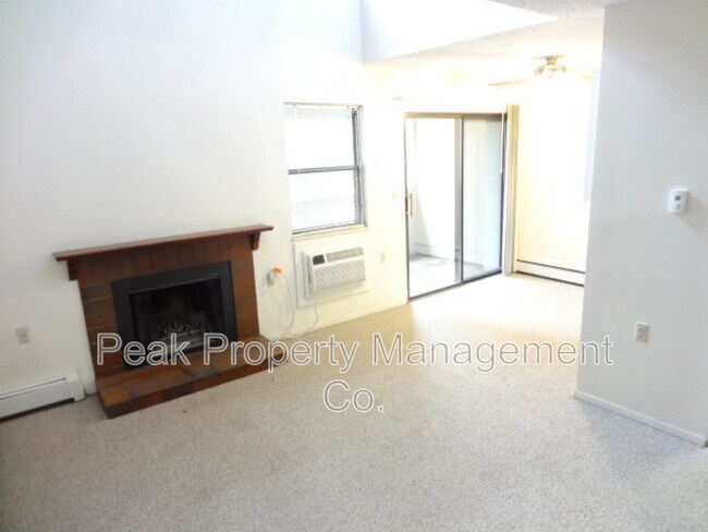 Foto del edificio - 512 E Monroe Dr