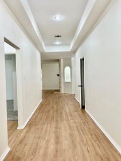 Foto del edificio - 135 Lear Ave