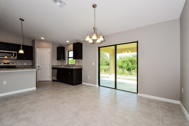 Building Photo - 3719 17th St SW, Lehigh Acres, FL