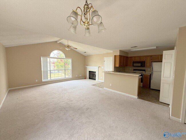 Building Photo - 262 Waters Edge Ln