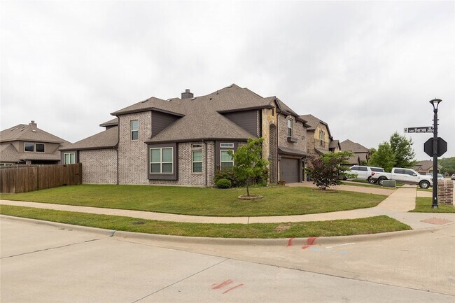 Building Photo - 3312 Blue Jay Ln