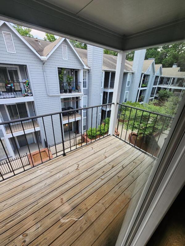 Foto del edificio - 322 Granville Ct