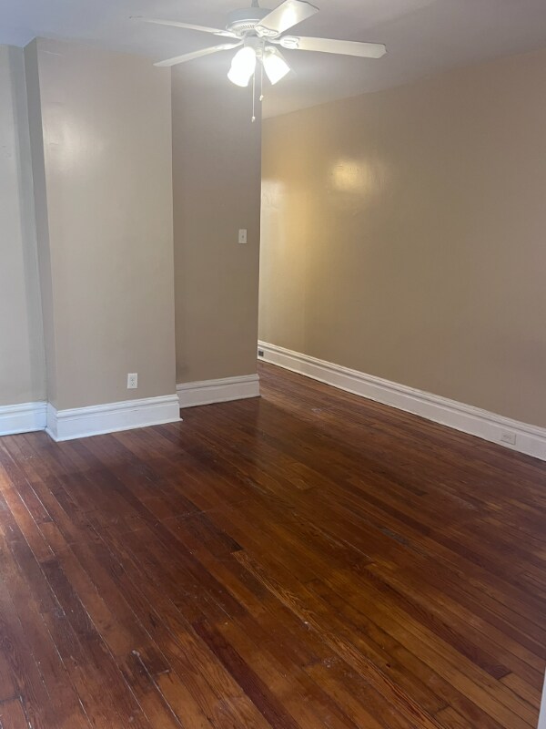 Foto del edificio - 3461 S Spring Ave