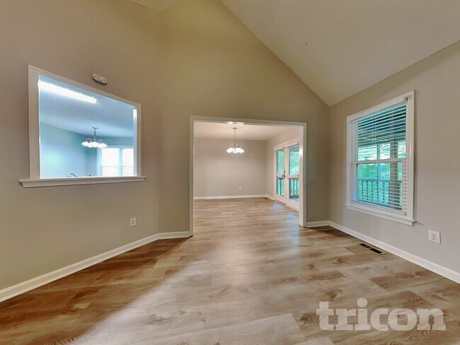 Building Photo - 3661 Winding Trail Dr
