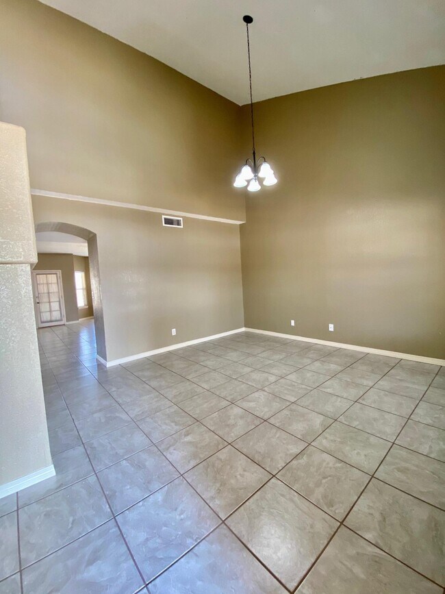 Building Photo - 4209 John B Oblinger Dr