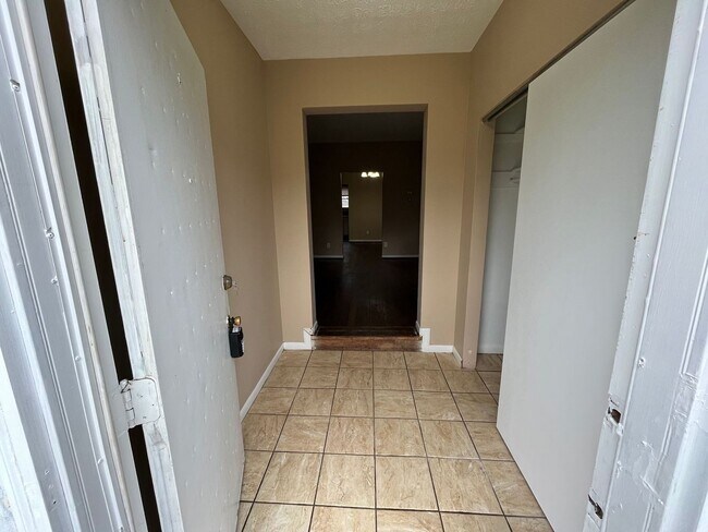 Foto del edificio - 703 15th Ave