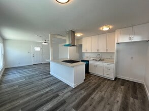 Building Photo - 888 1/2 S Claudina St