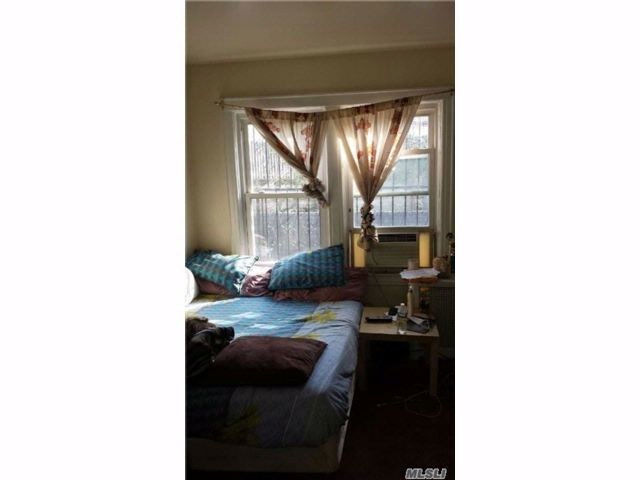 Foto del edificio - 16106 84th Rd