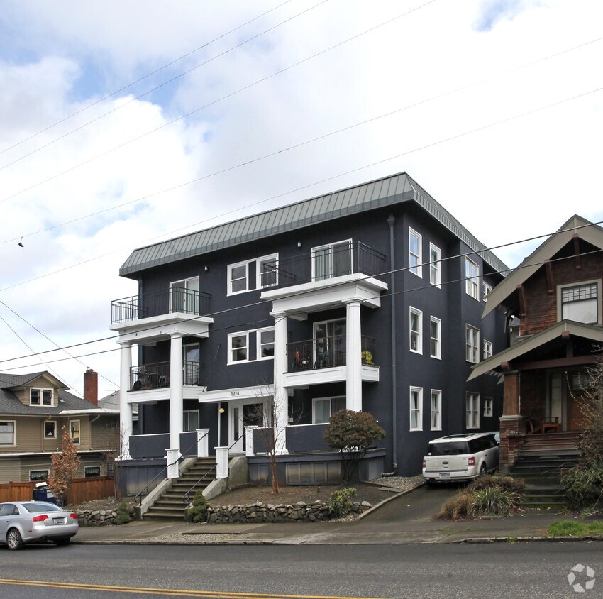 Primary Photo - The Bruce Apartments