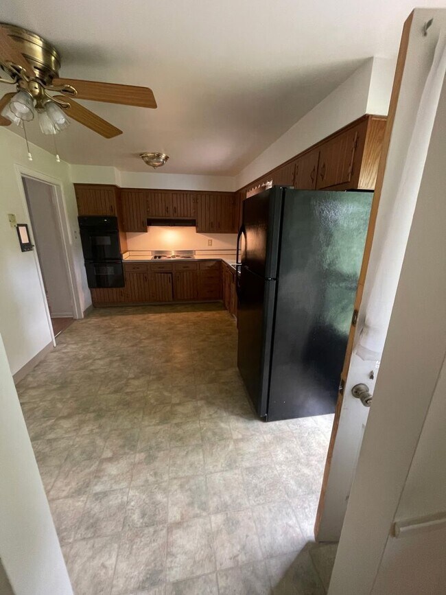 Foto del edificio - 3BR Ranch House for Rent in Upper St. Clai...