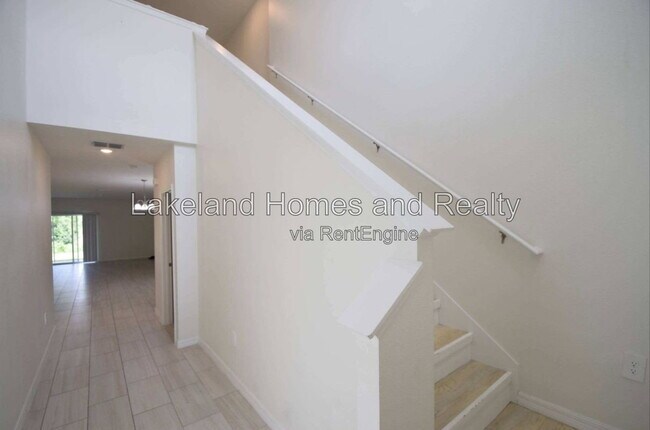 Building Photo - 4060 Radiant Mountain Dr